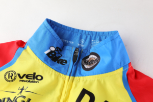 maillot cyclisme sans manche personnalisé col